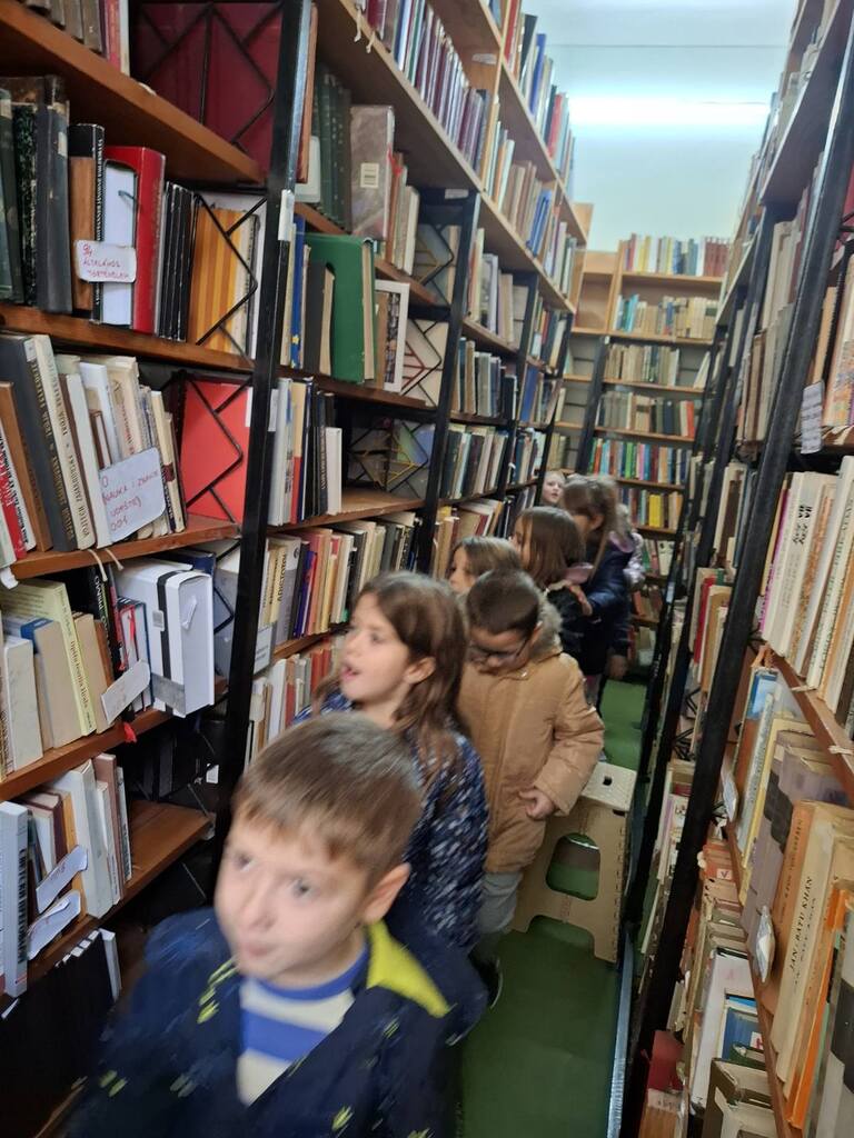 IMG 8195b0909674587e7bd0f9841876fd74 V